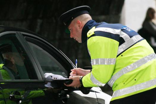 GARDA-CHECKPOINT-OSSERY-RD-MX1