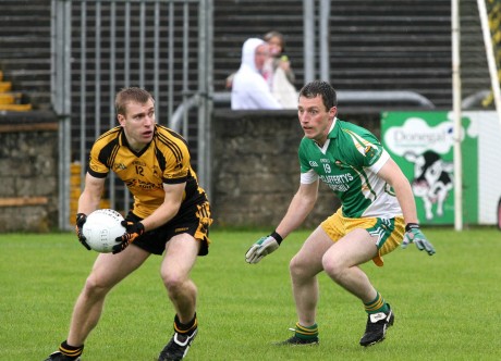 Eamon Ward in action against Conall Dunne