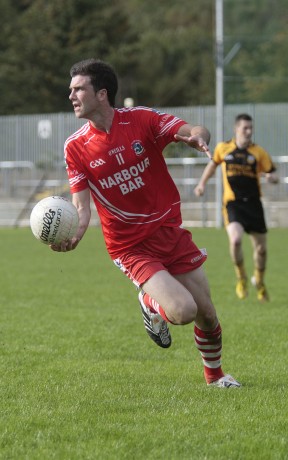 Killybegs captain Benny Boyle in possession.