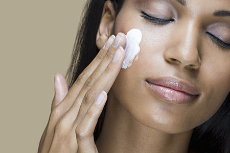 Moisturising skin