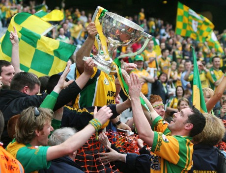 Brendan Devenney and fans with the NFL Cup in Croke Park in 2007. Photo: Donna McBride.