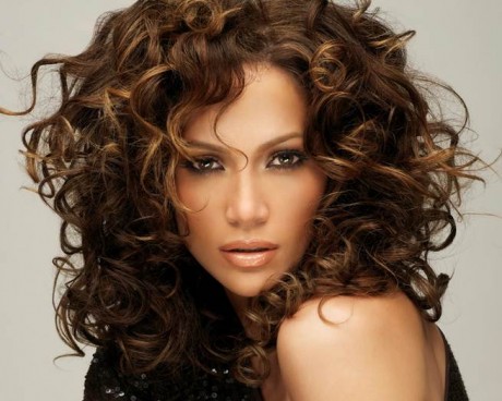 Jennifer Lopez goes for the curly look frequently.