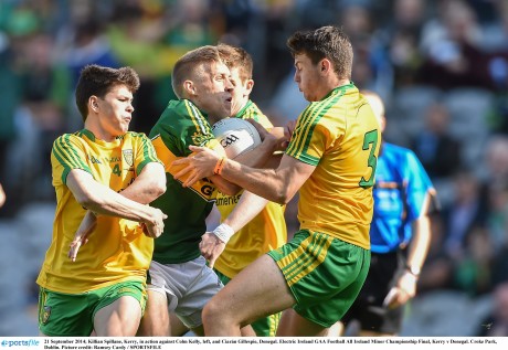Killian Spillane, Kerry, in action against Colm Kelly, left, and Ciarán Gillespie, Donegal. 