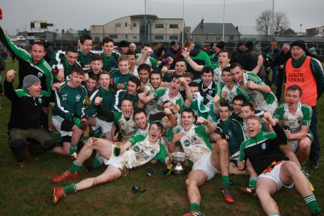 Gaoth Dobhair celebrate their win in the Minor Final on Saturday with their win over Dungloe/Na Rossa. Photo: Brian McDaid