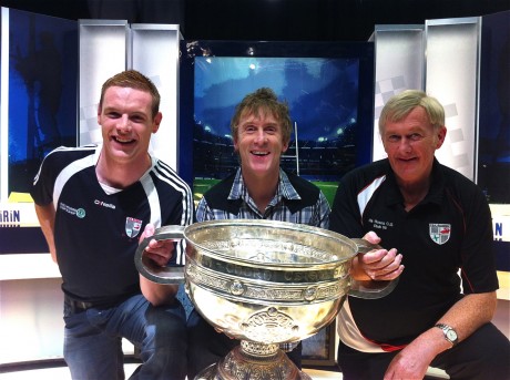 Pat Boyle - pictured right with Odhrán Gallagher and Hector during the 2012 quiz on TG4 - who will serve as Na Rossa secretary for the 33rd year in a row.