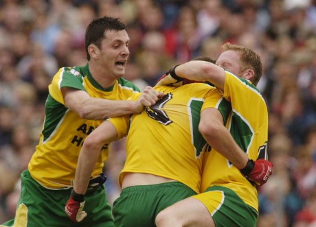 Colm McFadden is congratulated by Brian Roper (right) and Christy Toye after Donegal defeated Tyrone in the 2004 Ulster semi-final