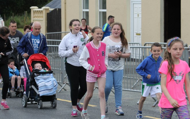 Walkers setting off at the Ballyare 10km race & walk on Friday night.