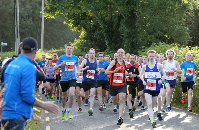 Runners setting off for the Ballyare 10k race.