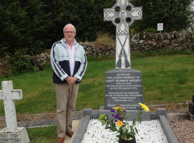 Senior Sinn Féin member, Tom Dignam,  at the graveside of IRA volunteer Seamus Harvey.