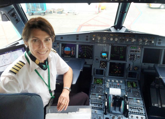 Louise Gilroy, Pilot.