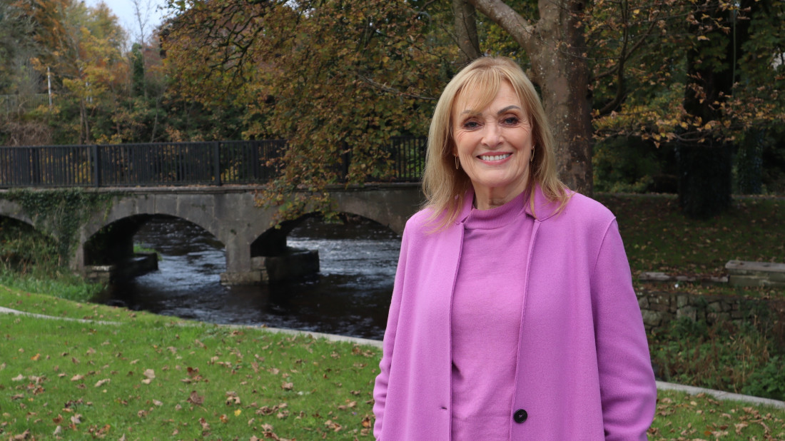 The episode, hosted by Mary Kennedy (above) will air Tuesday, November 5th, at 7:30 pm on TG4.